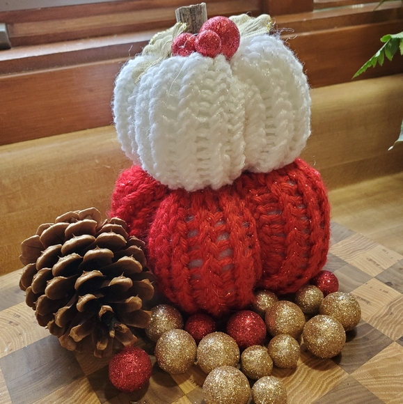 Holiday Decor - Picture 2 of 2